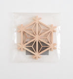 指勘建具工芸　組子鍋敷き(麻の葉)